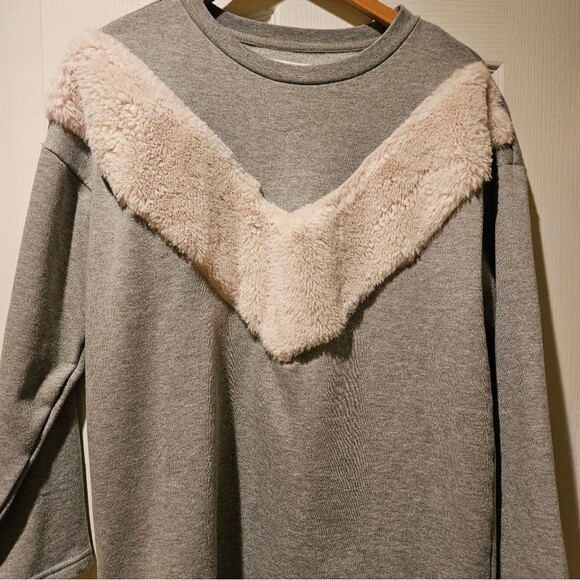 For The Republic Sweatshirt - Picture 4 of 5